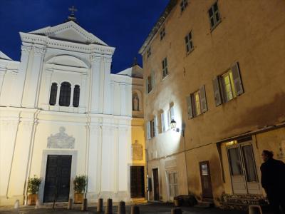 ホテルがあるシタデル内の散策も楽しみましょう。