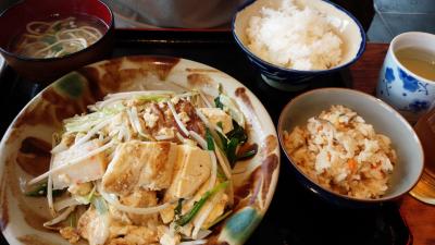 サラダバーが嬉しいサービス