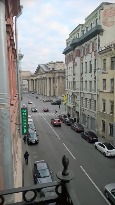 （食堂ベランダから）カザン大聖堂がすぐそば