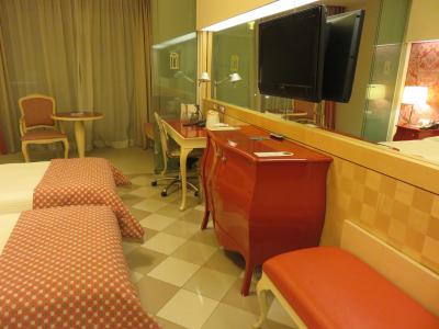 クラシックな調度品