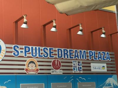 サッカーショップは充実してました