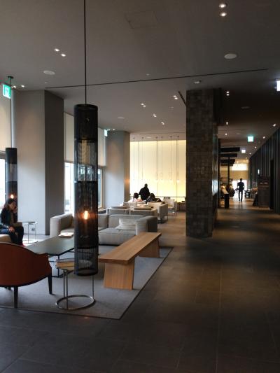 こじんまりとしていますが、デザインは流石。