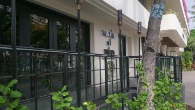 パフォーマンスが楽しい鉄板焼