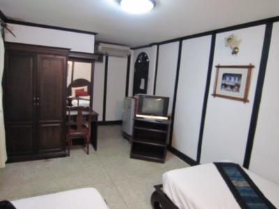 タンスやテレビ