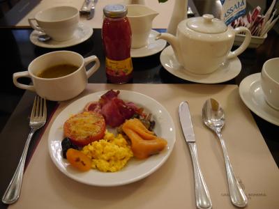 朝食と紅茶