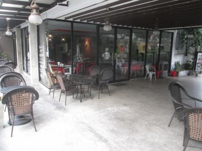 レトロアシス ホテル