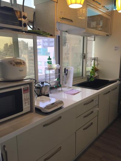 キッチンスペース！炊飯器付きなので長期滞在OK
