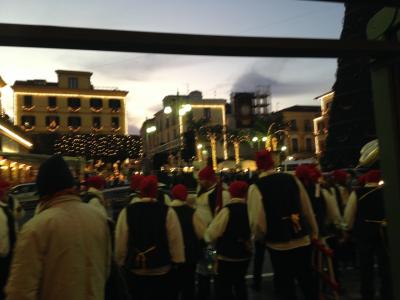 タッソ広場は目の前です