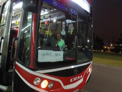 コルドバ空港から街中へのお得な公共バス