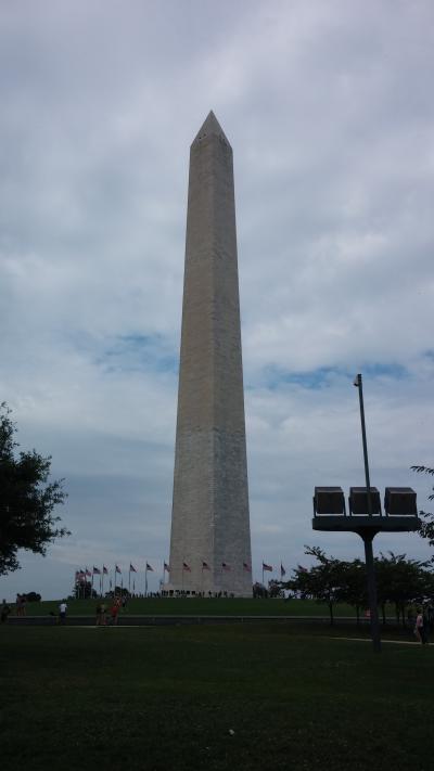 米国初代大統領ジョージ・ワシントンを記念する塔
