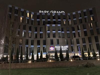 夜にチェックイン。結構素敵なホテルです。