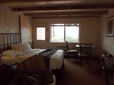 簡素だが、十分