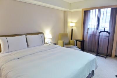 キングサイズベッドの部屋