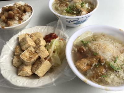 台南名物のさわらスープで夕ご飯
