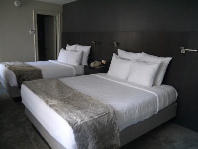 古いが立地、フロント、客室よし