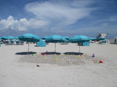 ホテル前のビーチ。　プライベートビーチではないです。