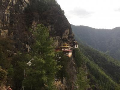 ブータン名所。往復４時間～5時間の山登り。