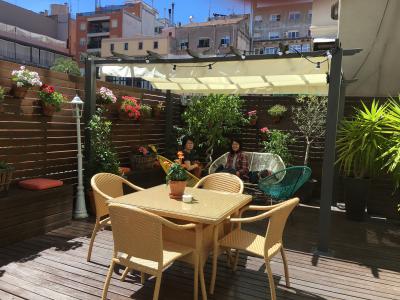 フロントの階のテラス