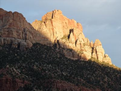 ベランダから見えた山の景色がよかったのが救い。