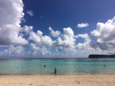 オンワードからタクシーで。