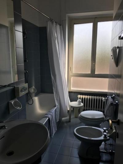 広くて使いやすいバスルームでした。