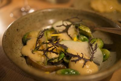 夕食のグリル野菜　芽キャベツが美味しい