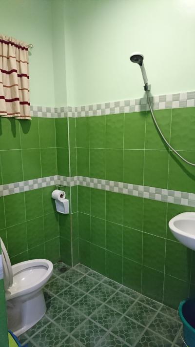 シャワーとトイレ