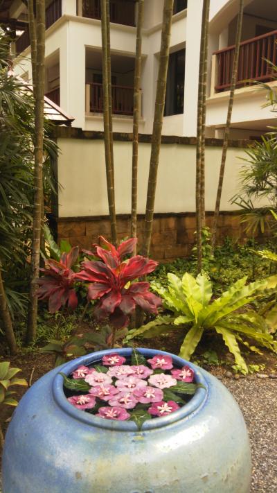 JWマリオットプーケットに隣接してます。