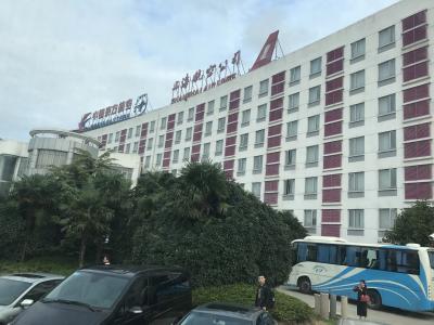 上海航空が運営