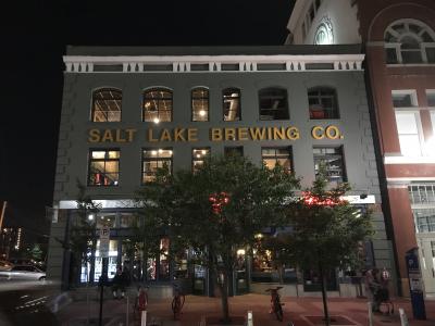 近所のブリュワリーレストラン