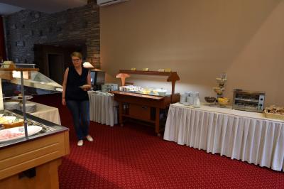 朝食ビュッフェの様子