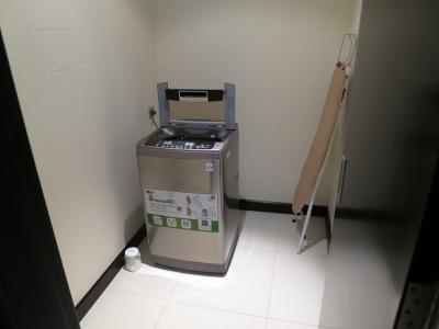 部屋に洗濯機部屋？あり。ありがたい。