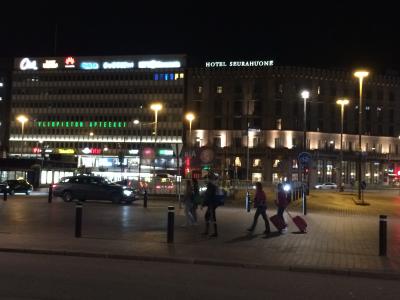 ヘルシンキ中央駅の目の前