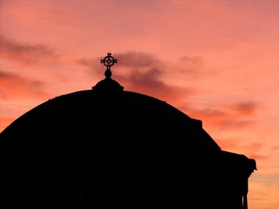 …目の前の聖ネデリャ教会と朝夕の街の眺めが楽しめました