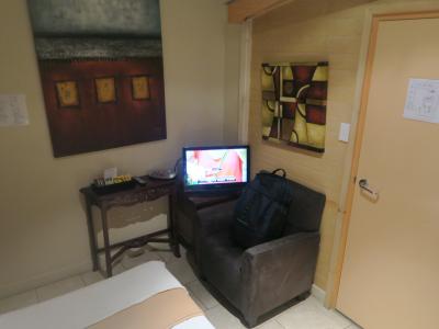 テレビ、目ざまし時計などの設備