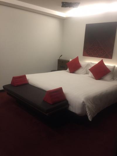 清潔でシンプルなお部屋