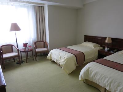 部屋は広いです