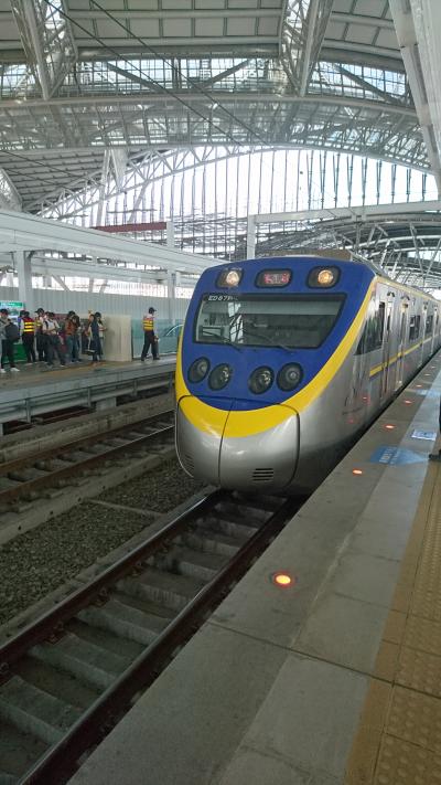 電車を利用して台鉄台中駅から高鉄台中駅まで行ってみた