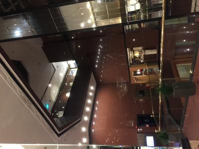 アラブ人街にある立地のよいホテル