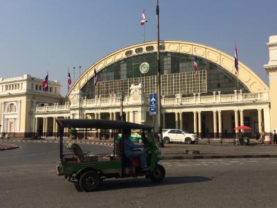 レトロで旅情溢れる発着駅