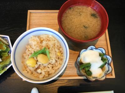 おしゃれな蕎麦屋さん