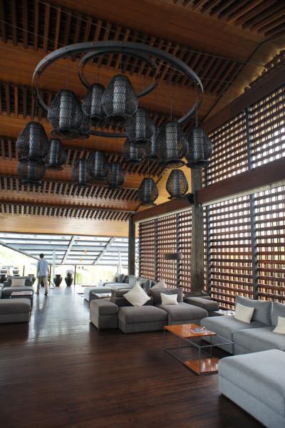 フロントロビー