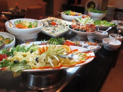 夕食ビュッフェ