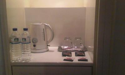 ミネラル２本付き