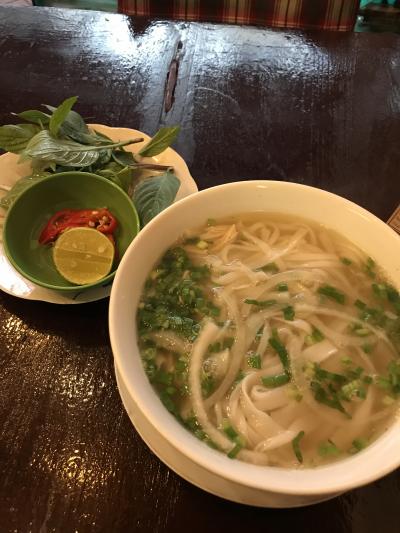 朝食のフォー。十分おいしい