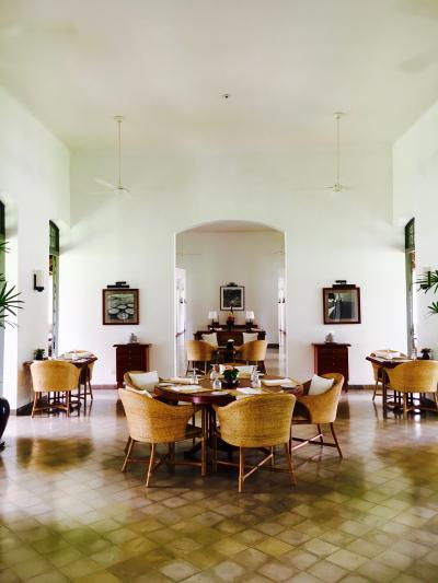 街の喧騒を逃れてコロニアルな雰囲気のアマンタカで過ごす優雅な一時