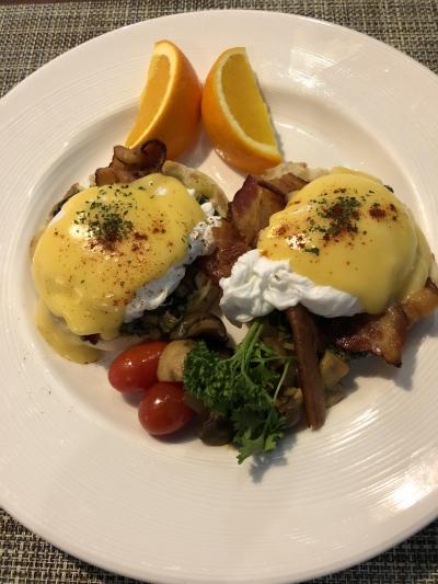 海を見ながら朝食…