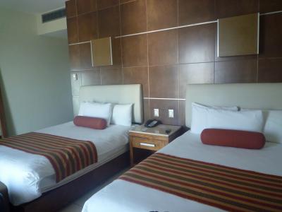 ベッドは大きくて快適