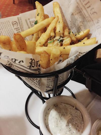 トリュフフレンチフライ