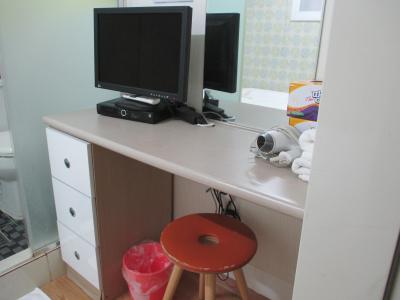 ドライヤーなど最低限のものは有り